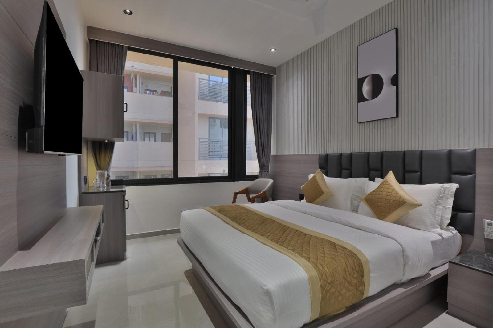 Hotel Legacy Ахмедабад Экстерьер фото